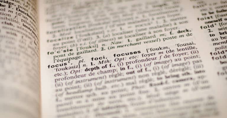 The dictionary definition of focus, in French.